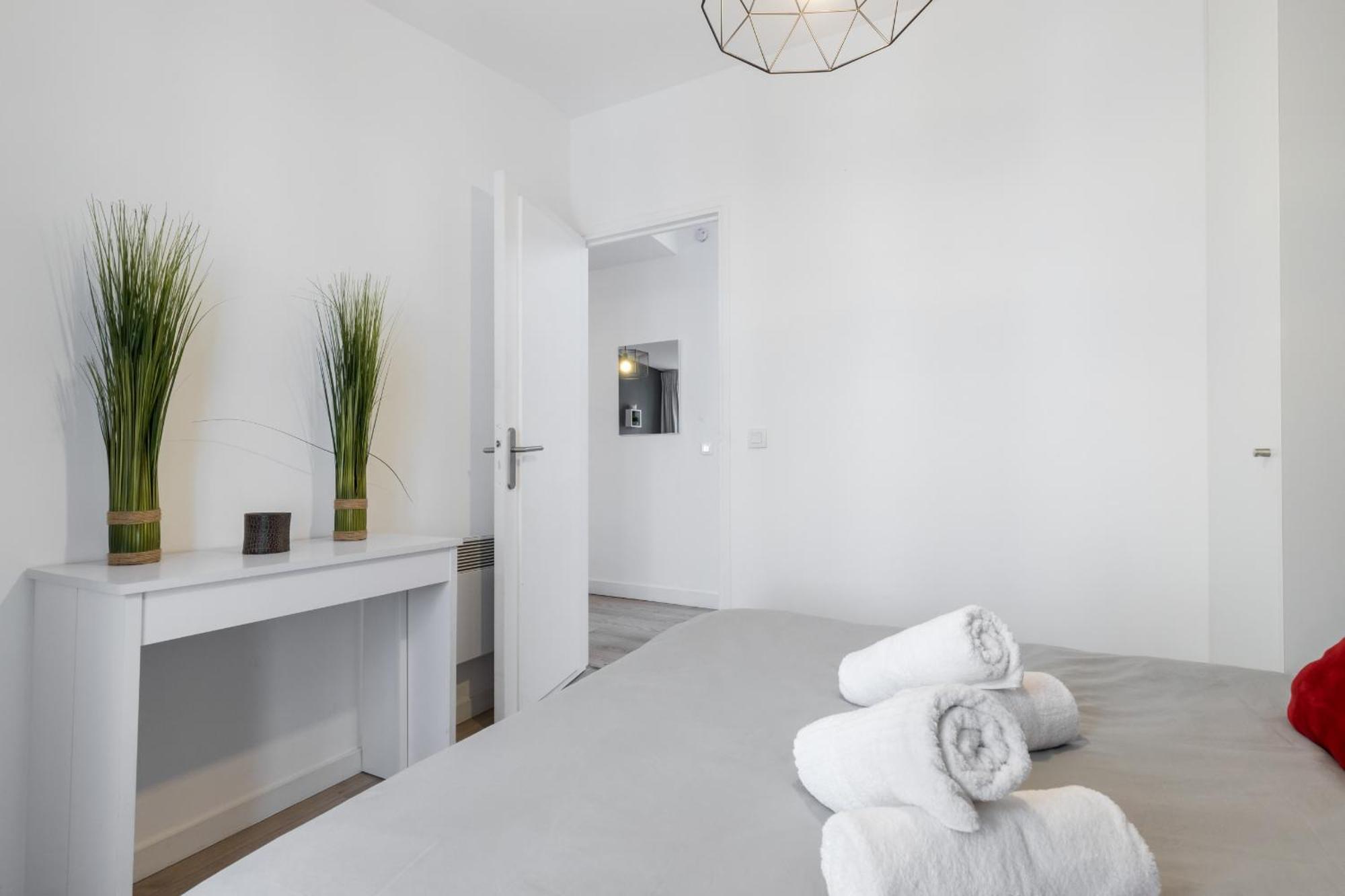 Magenta Square Central 1 Bdr With Ac Niza Exterior foto